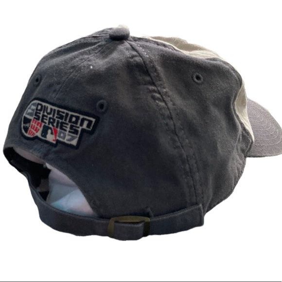 2007 Cubs Division Champs Hat - Picture 5 of 8